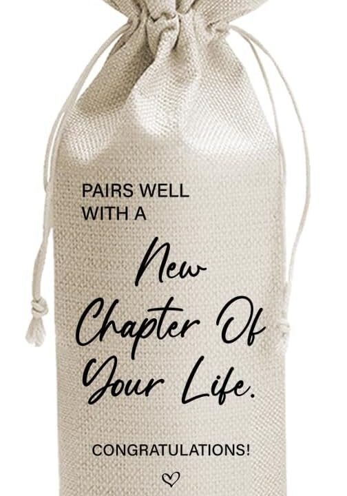 DOI-LANEE Wedding Engagement Wine Bag for Women, Mr And Mrs Chapter One Wine Gift Bags, Marriage Gifts for Newlywed Couple, Mr and Mrs, Bridal Shower Wedding or Bachelorette Gifts