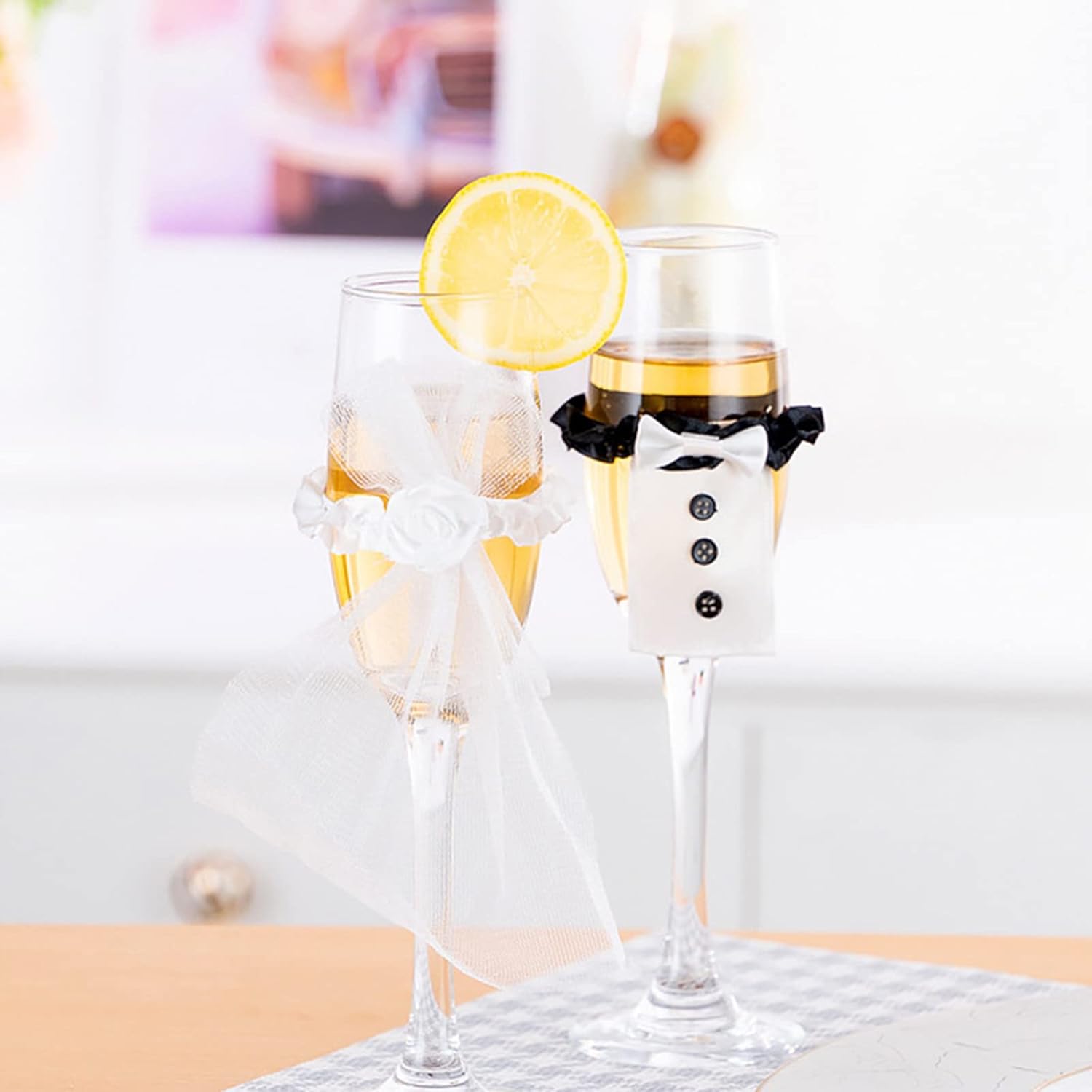 2PCS Marriage Bride Groom Wine Cups Decoration Champagne Wedding Glasses Cups Decoration Engagement Party Ornaments for Women and Man Wedding Champagne Flutes Toast Glass Accessories