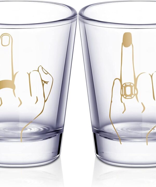 Mimorou Bride and Groom Glasses 2 Pieces Ring Finger Wedding Funny Bride Wine Glass 2 oz Mr and Mrs Engagement Gifts Stemless for Newlyweds Couples(Classic,1.93 Inch)