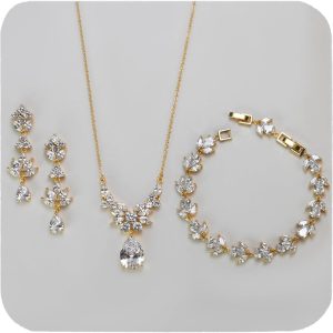 UDYLGOON Sparkling Bride Bidesmaid Wedding Jewelry Set, Cubic Zirconia Dangle Earrings Necklace Bracelet Set for Pageant Prom Formal Wear