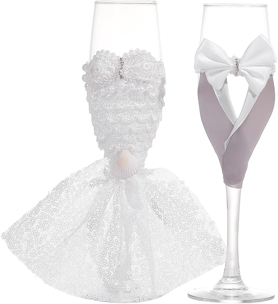 TRUE LOVE GIFT Wedding Champagne Glasses Wedding Toasting Flutes Bride and Groom Bridal Shower GIfts