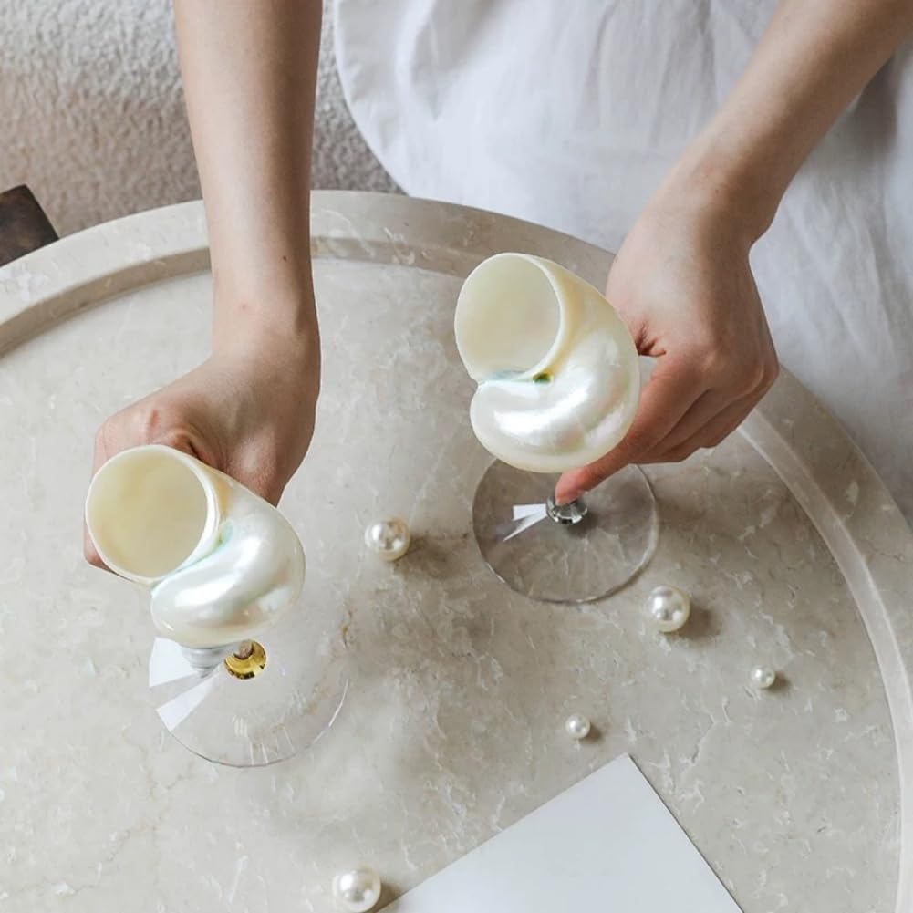 2Pcs Seashell Wine Glasses Wedding Wine Glasses Conch Goblet Martini Cocktail Glass Cup for Birthday Wedding Beach Bridesmaids Anniversary Party(A)