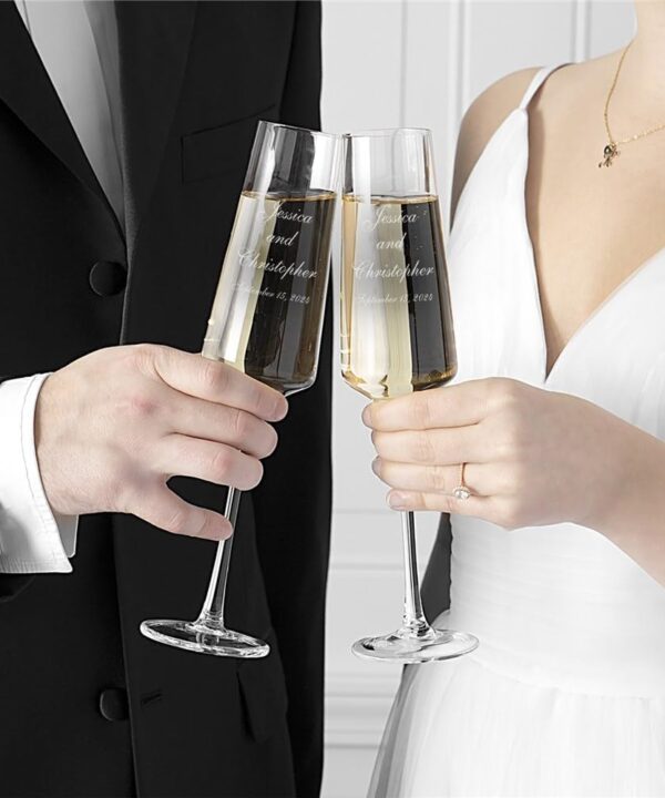 GiftsForYouNow Personalized Wedding Couple Champagne Estate Glasses Set of 2, Laser Engraved, 9.5 oz, Champagne Flutes for Wedding, Gift for Birde and Groom, Wedding Reception