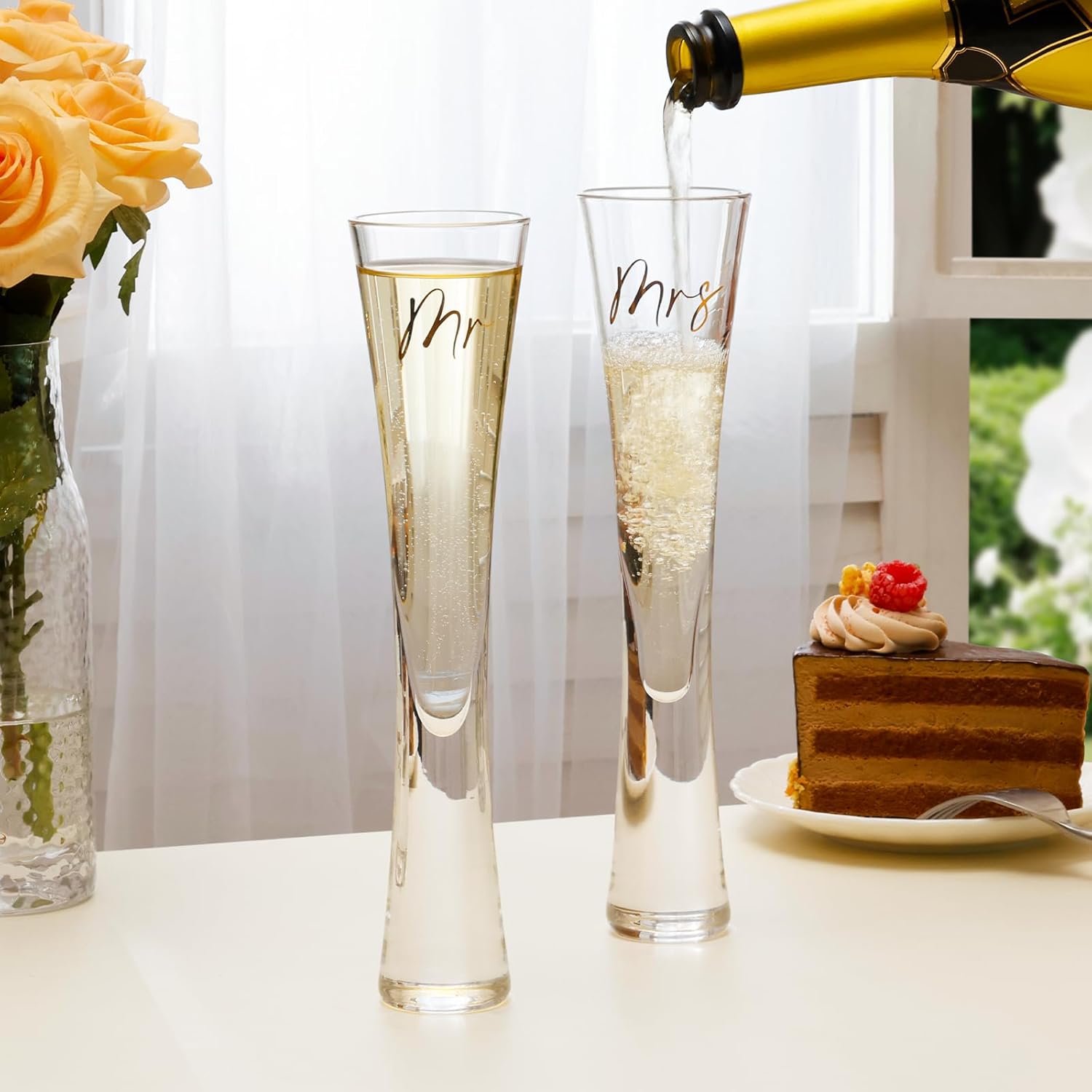 NUTRIUPS Mr & Mrs Champagne Flutes, Wedding Toasting Flutes for Bride and Groom, Hand Blown Crystal Prosecco Glasses for Anniversary, Set of 2