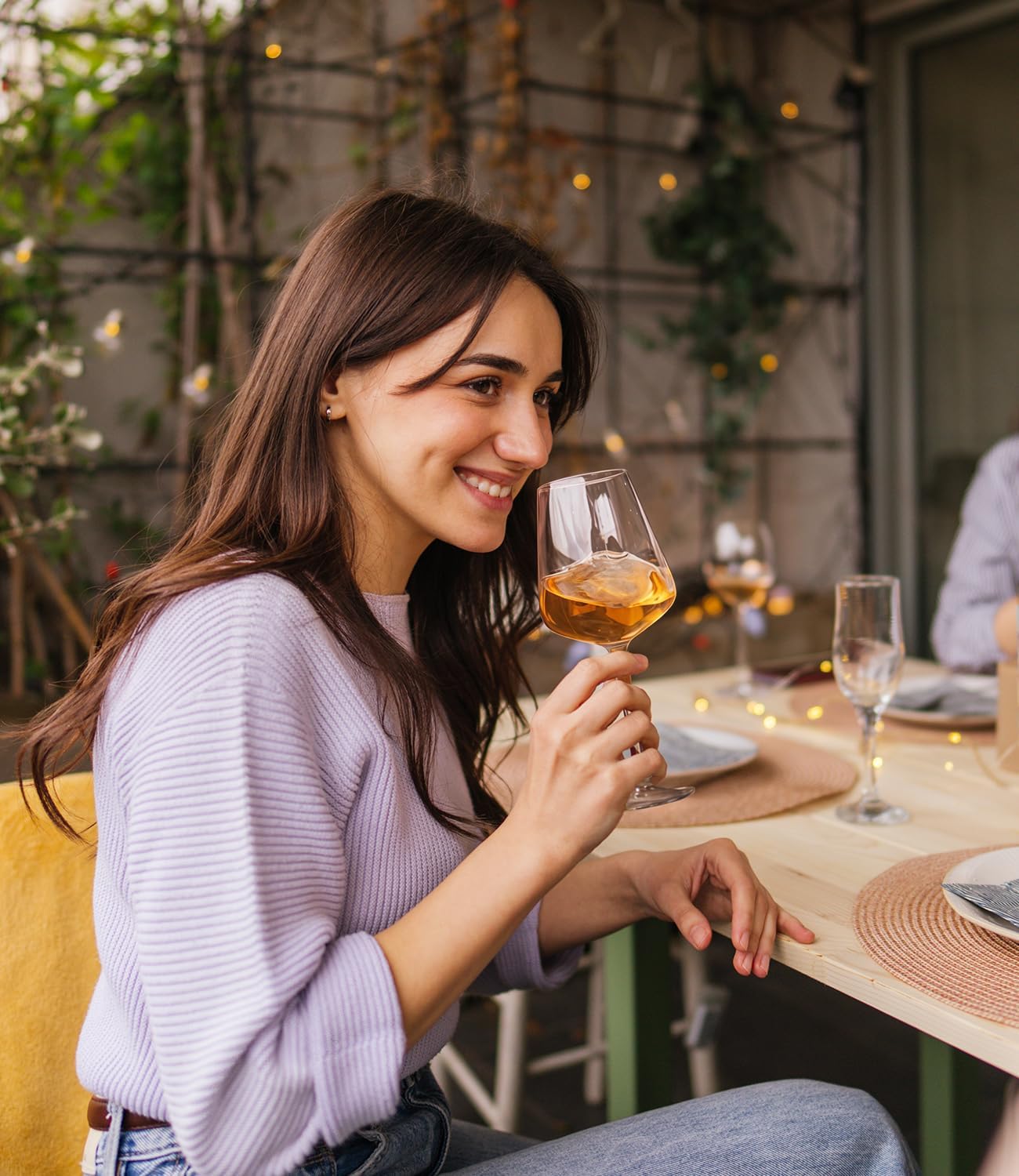 Wine Glasses Set of 4, Crystal Hand Blown Red/White Wine Glass with Stem-17 oz, Dishwasher Safe, Unique Gift for Wedding, Birthday, Anniversaries, Father’s Day