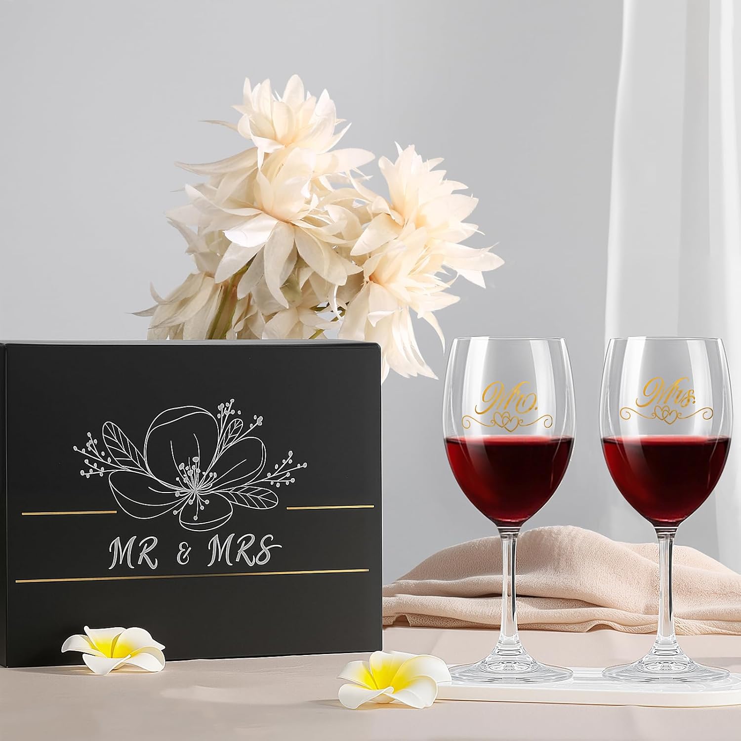 Bridal Shower Gifts Wedding Gifts Engagement Gift for Couples Newlyweds,Mr and Mrs Wine Glass Set,Wedding Glasses for Bride and Groom