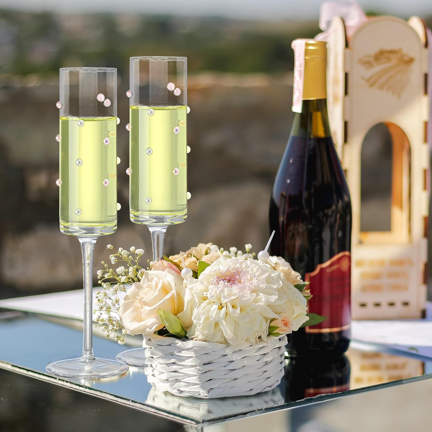 2 Pcs Pearl Wedding Champagne Flutes with Faux Pink and White Pearl 6 oz Clear Glass Long Stem Bride and Groom Toasting Glass for Bridal Shower, Wedding, Engagement, Anniversary for Couples