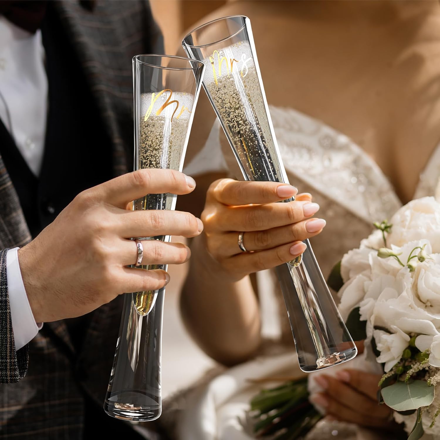 NUTRIUPS Mr & Mrs Champagne Flutes, Wedding Toasting Flutes for Bride and Groom, Hand Blown Crystal Prosecco Glasses for Anniversary, Set of 2