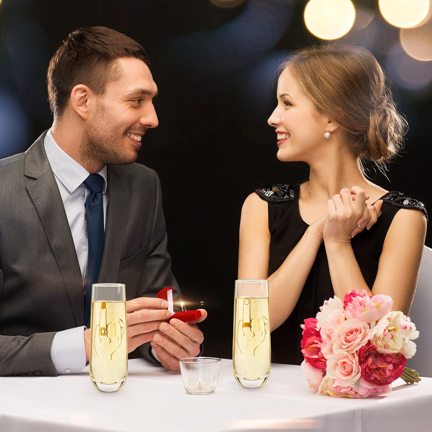 2 Pieces Wedding Champagne Glasses – Bride Ring Finger Wine Glass, Funny Mr and Mrs Gift for Bride Groom – 9.8 oz Engagement Wine Glasses