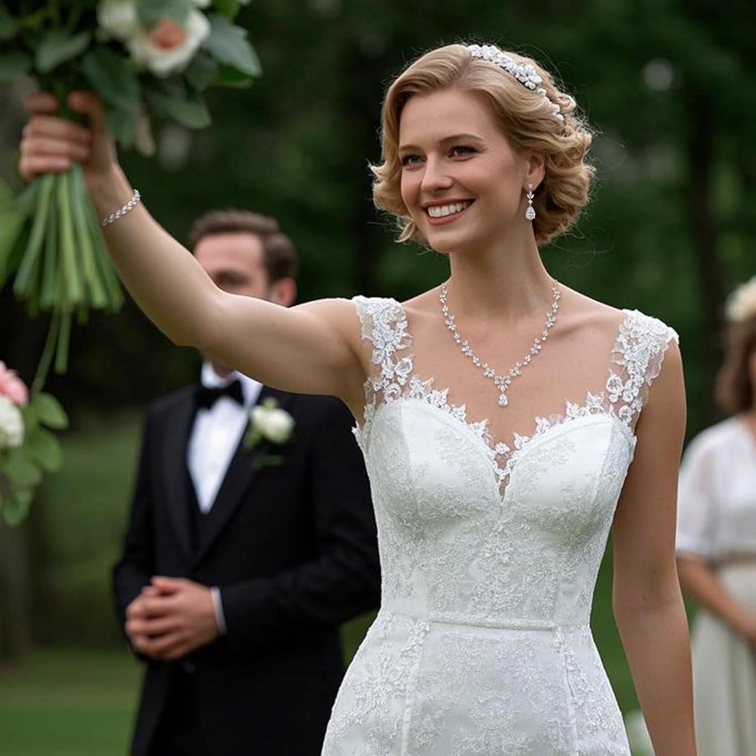 BriLove Gorgeous Wedding Jewelry Set for Women Bridal Cubic Zirconia Marquise Teardrop Leaf Cluster Y-Necklace Dangle Earrings Link Bracelet