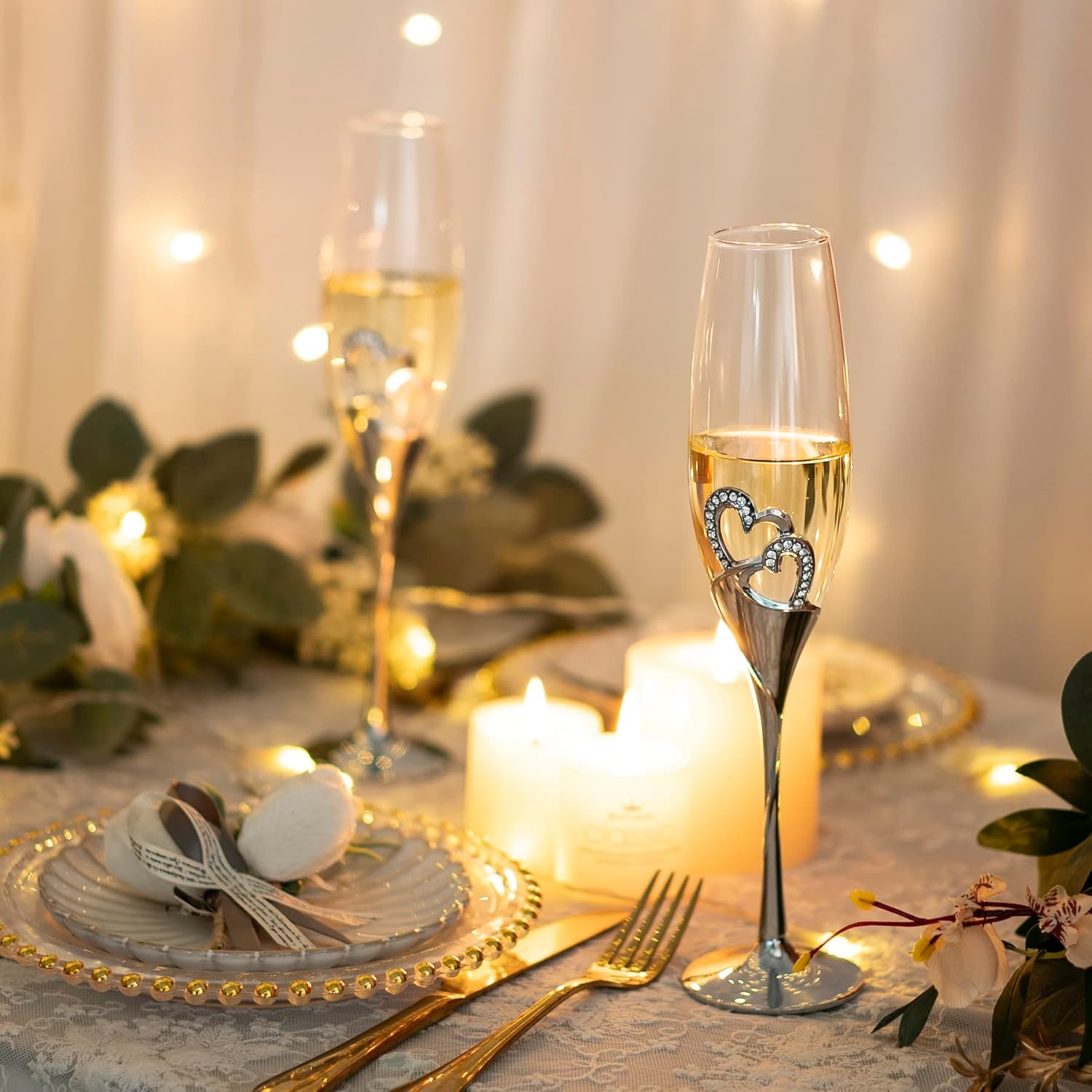 LANLONG Wedding Champagne Goblets Toasting Flute Glasses for Bride and Groom Creative Deluxe Glass Cups with Rhinestone Rimmed Heart Decoration Gift Set
