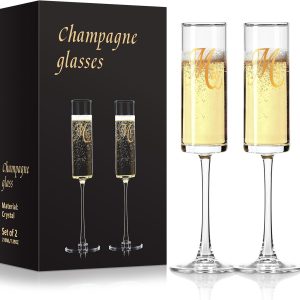 Mr and Mrs Champagne Flutes, Wedding Champagne Flutes Glass 7 oz, Straight Champagne Glasses Set of 2, Bride and Groom Champagne Glasses, Mr and Mrs Gifts, Wedding Gifts