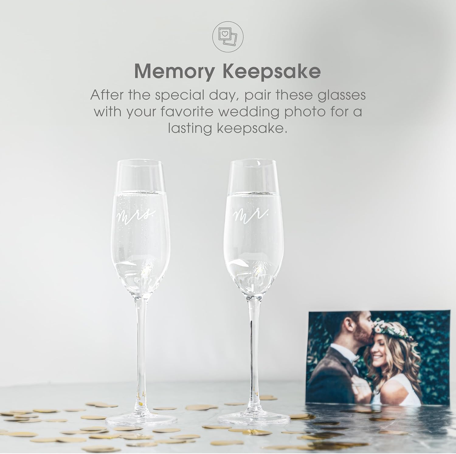 Pearhead Mr. & Mrs. Champagne Flute Set – Elegant His and Hers Wedding Toasting Glasses for Unforgettable Celebrations, Bridal Shower and Registry Idea, Tall Wine Glasses for Bride and Groom