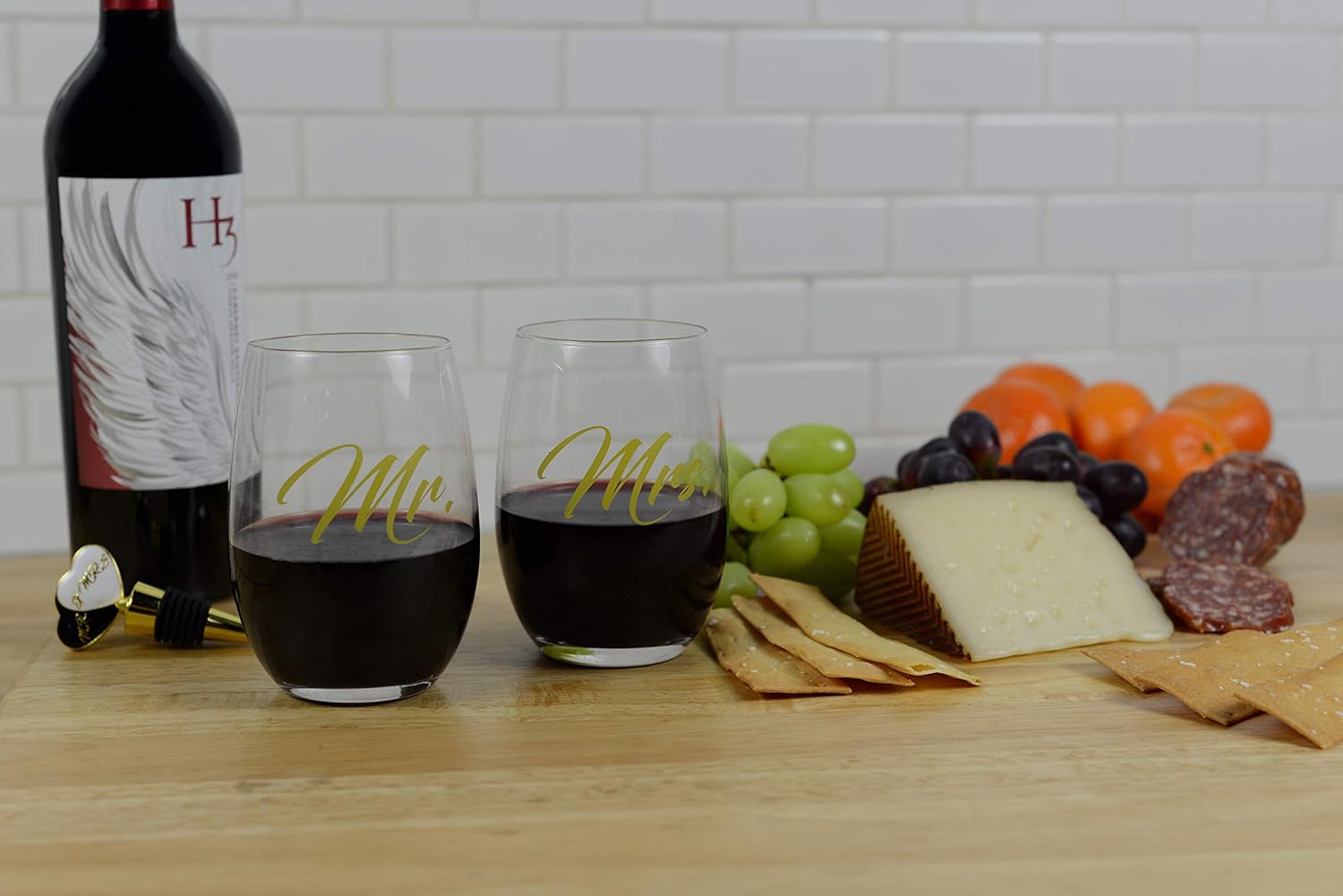 LUXLOVE – Mr. and Mrs. Tumbler Wine Glasses Set for Couples. Includes a Mr. and Mrs. Wine Stopper and Gift Box. A Great Gift For Weddings, Bridal Shower, Engagement, or Anniversary.