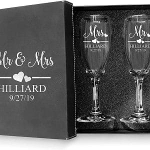 Mr and Mrs Wedding Toasting Champagne Flutes, Set of 2, Laser engraved Tosting Flutes Engraved Personalized Glasses for Bride and Groom