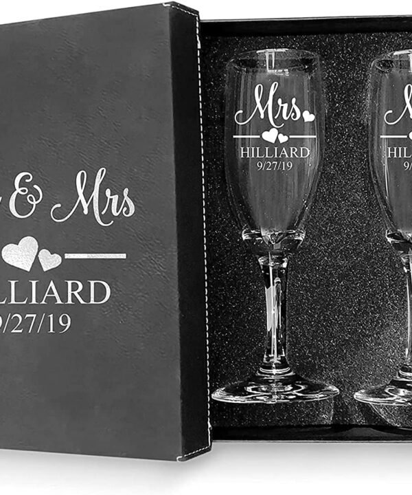 Mr and Mrs Wedding Toasting Champagne Flutes, Set of 2, Laser engraved Tosting Flutes Engraved Personalized Glasses for Bride and Groom