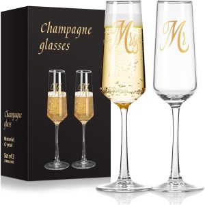 Champagne Glasses, Mr and Mrs Champagne Flutes Set of 2, 8.5OZ Elegant High-Foot Champagne Glasses with Prints, Wedding Champagne Flutes, Perfect for Family Gatherings, Birthdays, Weddings