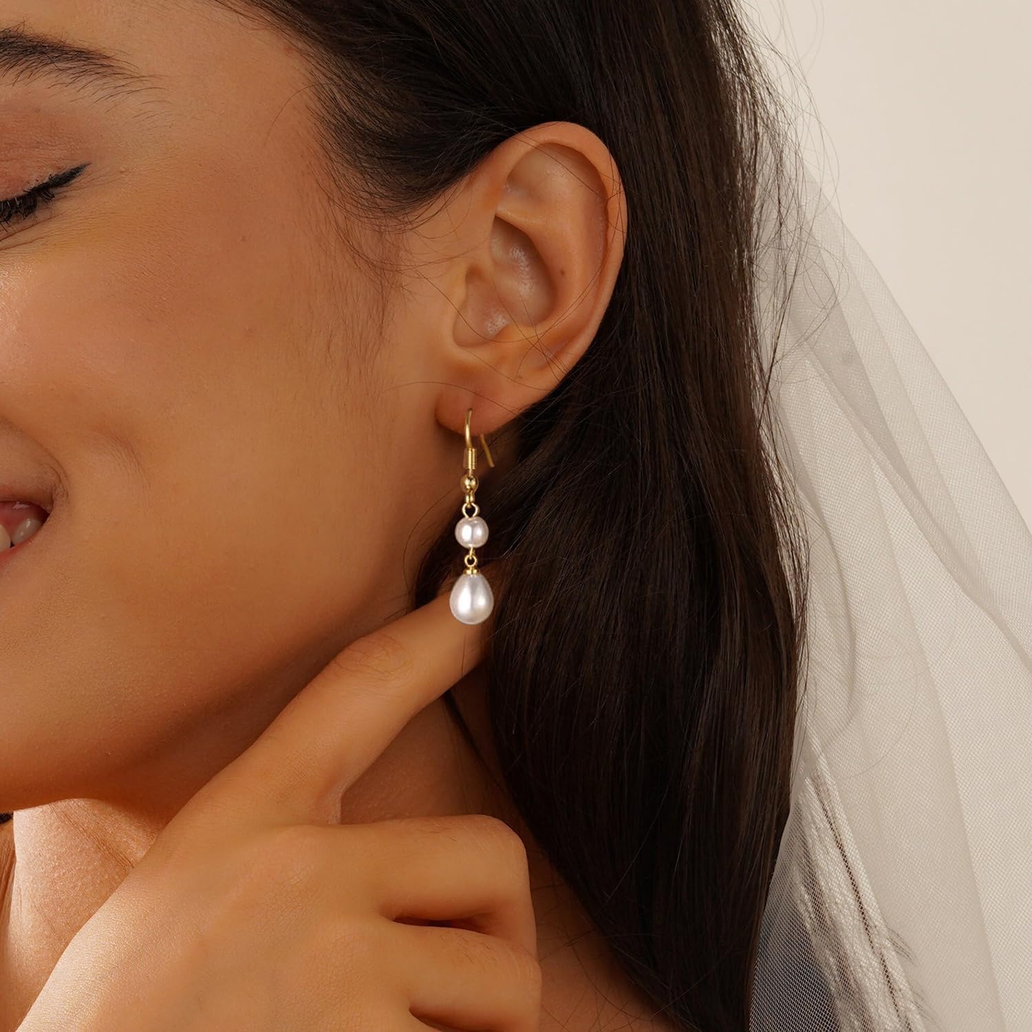 Gold Jewelry Set for Women, Dainty 14K Gold/Silver Plated Pearl Necklace and Earring Set with CZ Diamond and Pearl Drop Earrings, Bracelets, Choker Necklace – Wedding Bride Jewelry