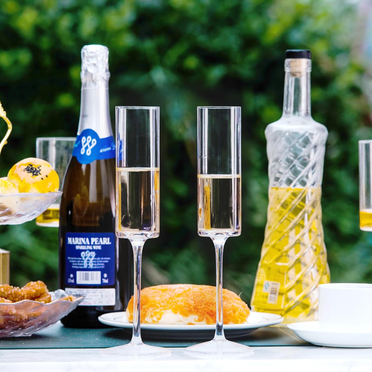 BACLIFE Crystal Champagne Flutes Set of 6 – Hand Blown Champagne Glasses With Long Stem – 6.5 oz Elegant Sparkling Wine Stemware – Unique Gift for Birthday,Wedding, Anniversary – Clear