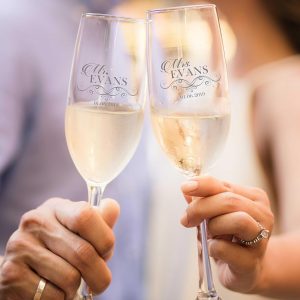 Personalized Mr and Mrs Champagne Flutes - Wedding Champagne Flutes - Customized Bride and Groom Champagne Glasses - Etched Engraved Toasting Glasses - Custom Engagement Gifts for the Couple
