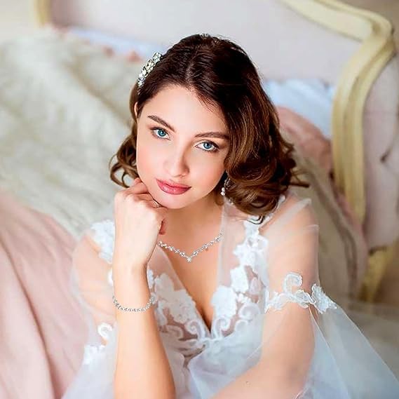 Silver Crystal Bridal Jewelry Set, Teardrop Dangle Earrings Rhinestone Necklace Bracelet for Bride Bridesmaid Crystal Bridal Wedding Party Jewelry Sets