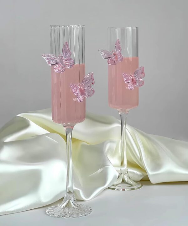 2Pcs Pink Butterfly Wine Glasses, 3D Butterfly Champagne Cups Drinking Glasses Fashioned Wine Cocktails Glassware Romantic Champagne Glasses for Weddings Engagements Party Gifts (Striped Style)