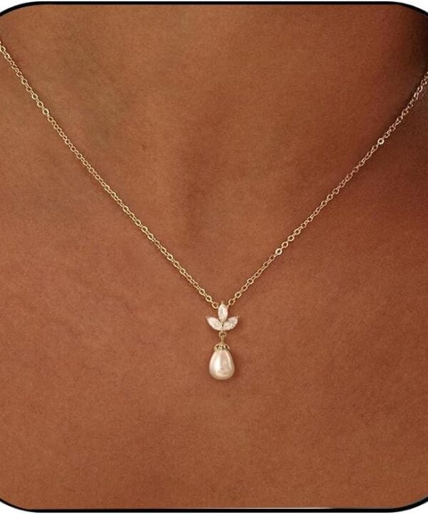 Pearl Necklaces for Women Trendy,14k Gold Plated Pearl Pendant Necklace Dainty Wedding Necklace Small Cute Gold Choker Necklace for Women Non Tarnish Gold Prom Jewelry Fashion Bridesmaids Gifts