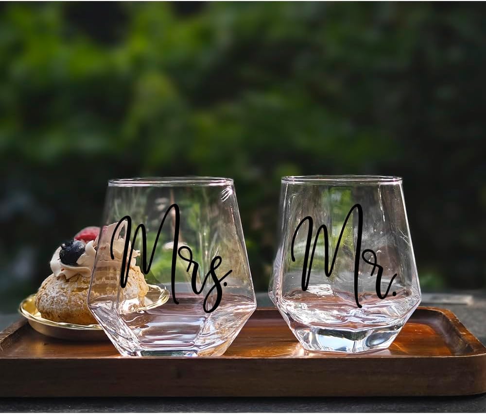 Mr Mrs Stemless Wine Glasses Gift Set 15oz, Couples Gifts for Bridal Shower Engagement Anniversary Wedding Shower Valentine’s Day Birthday Christmas, 1 Pack Reusable Burlap Wine Bag-38