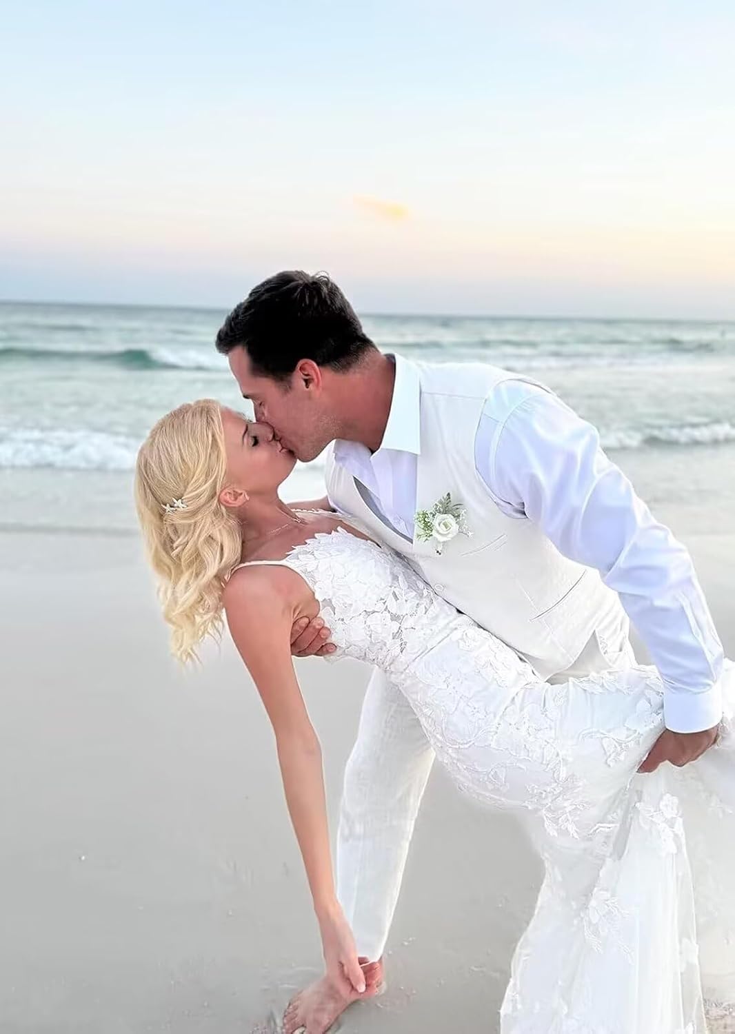 Mermaid Lace Wedding Dresses for Bride 2025 V Neck Bride Dress with Train