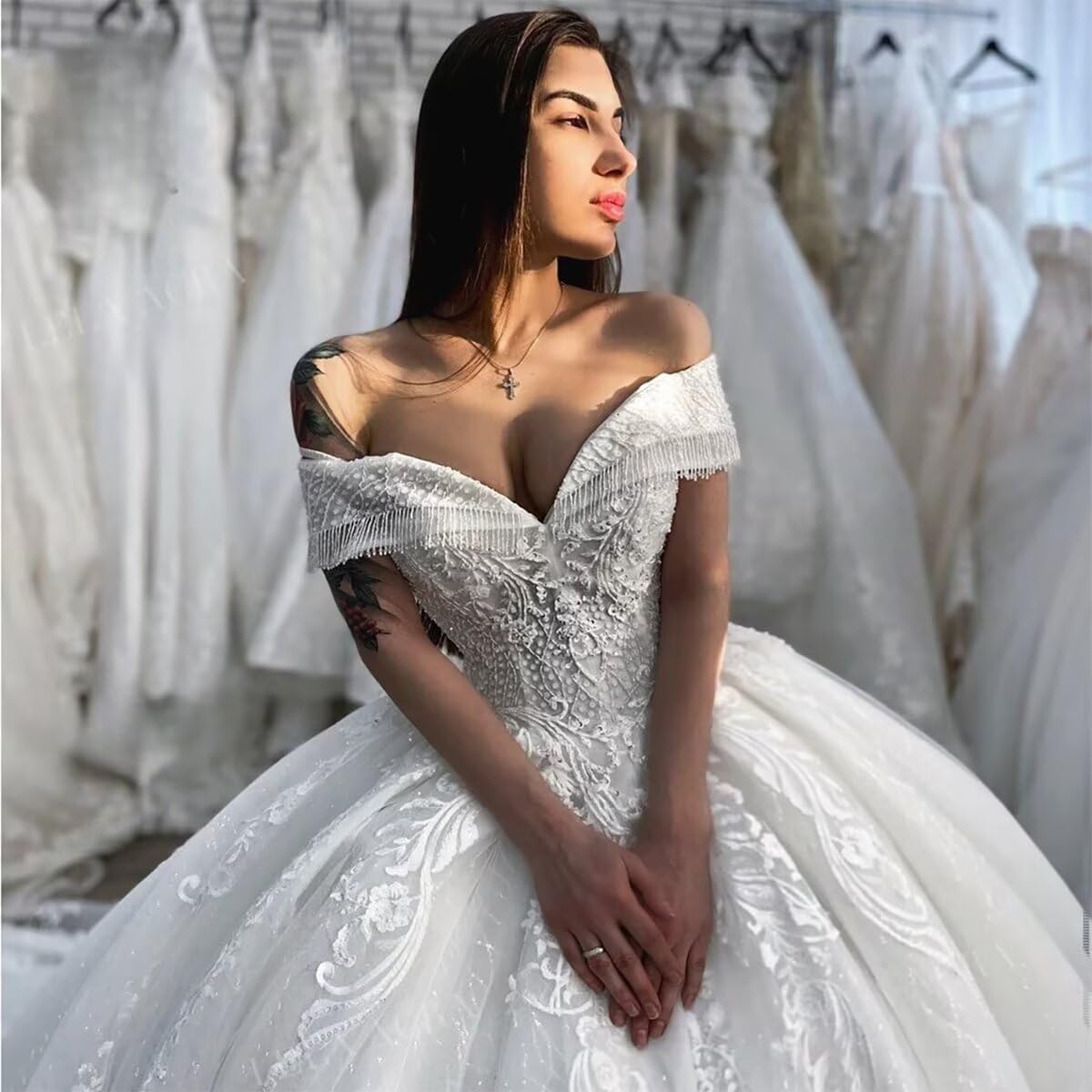 Zhangyo Off Shoulder Wedding Dresses with Train Puffy Lace Appliques Wedding Gown for Bride Princess Tulle Bridal Dress