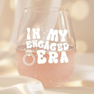 LITTLEBIGGER Engagement Gifts for Couple - Bride Wine Glass Elegant Engagement Gifts for Women, 15 oz Scratch-Resistant Wine Glasses - Future Mrs Keepsake, In My Engaged Era Design (White)