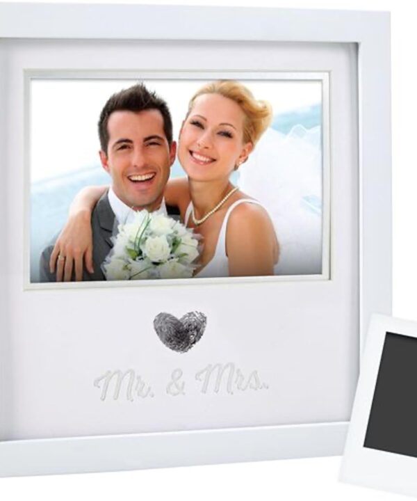 Pearhead Heart Thumbprint Photo Frame and Ink Kit, Wedding Keepsake Registry or Reception Idea, Clean-Touch Pad Included, Bridal Shower Gift, Wall Mount or Tabletop Display, 4x6 Photo, White