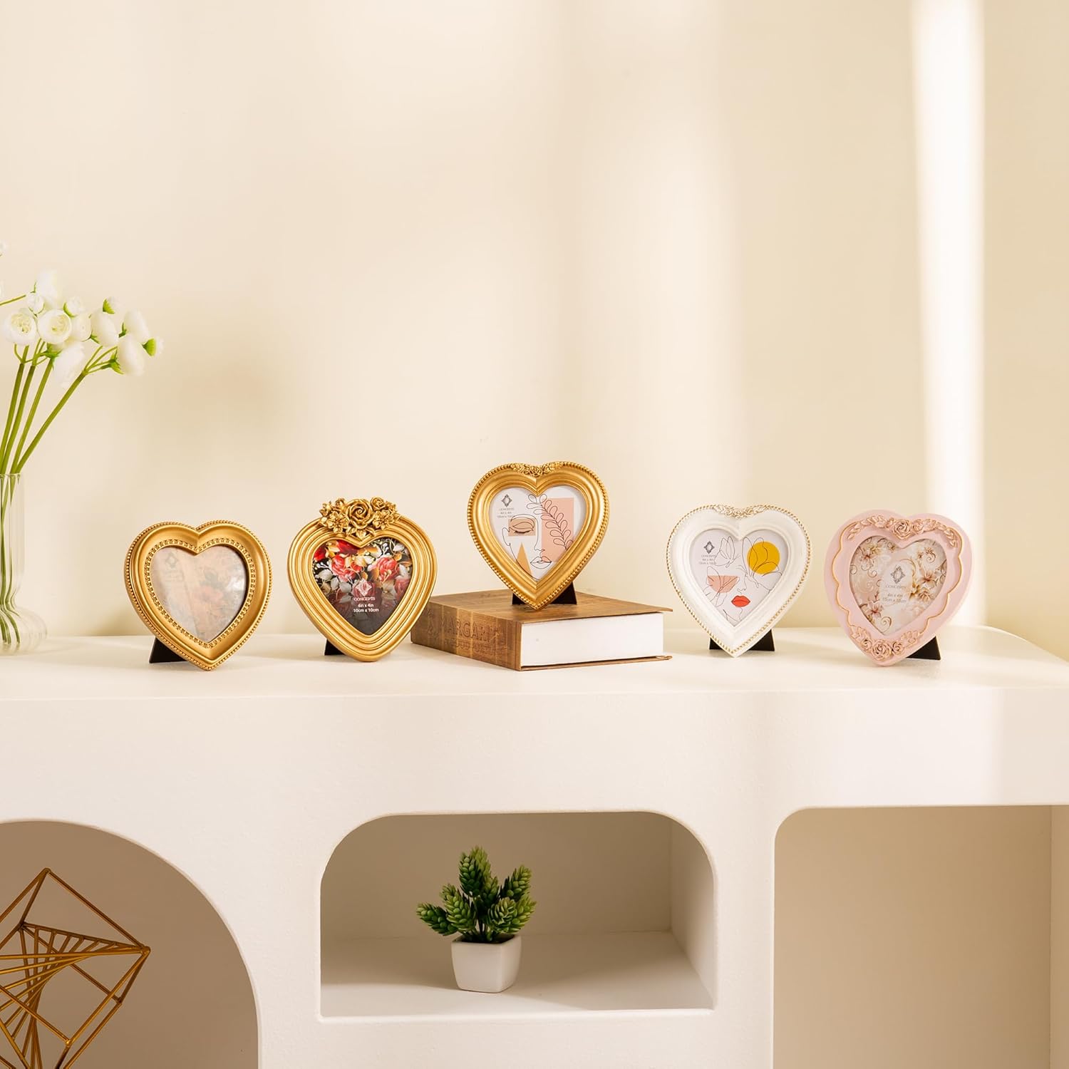 Concepts 4×4 White And Gold Resin Heart Shaped Picture Frame With HD Clear Glass, Extra Durable Photo Frames – Tabletop Display (White, 1 Pack)