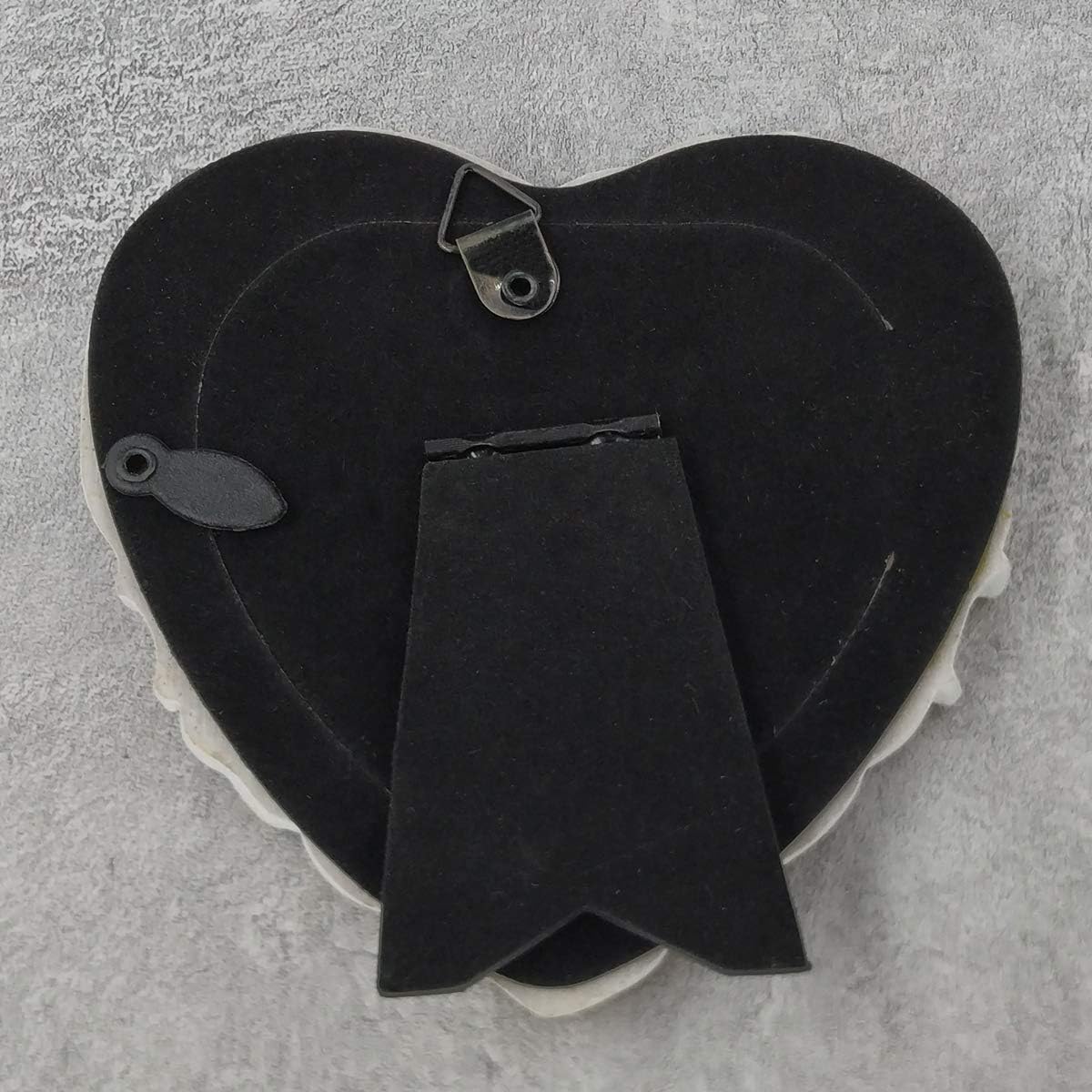 ZXT-parts 3×3 Picture Frame Heart White and Silver Edge Frame. Resin Handmade Photo Frame. Glass Panel. Black Suede Cover.European Style Suitable for Wall or Desktop.