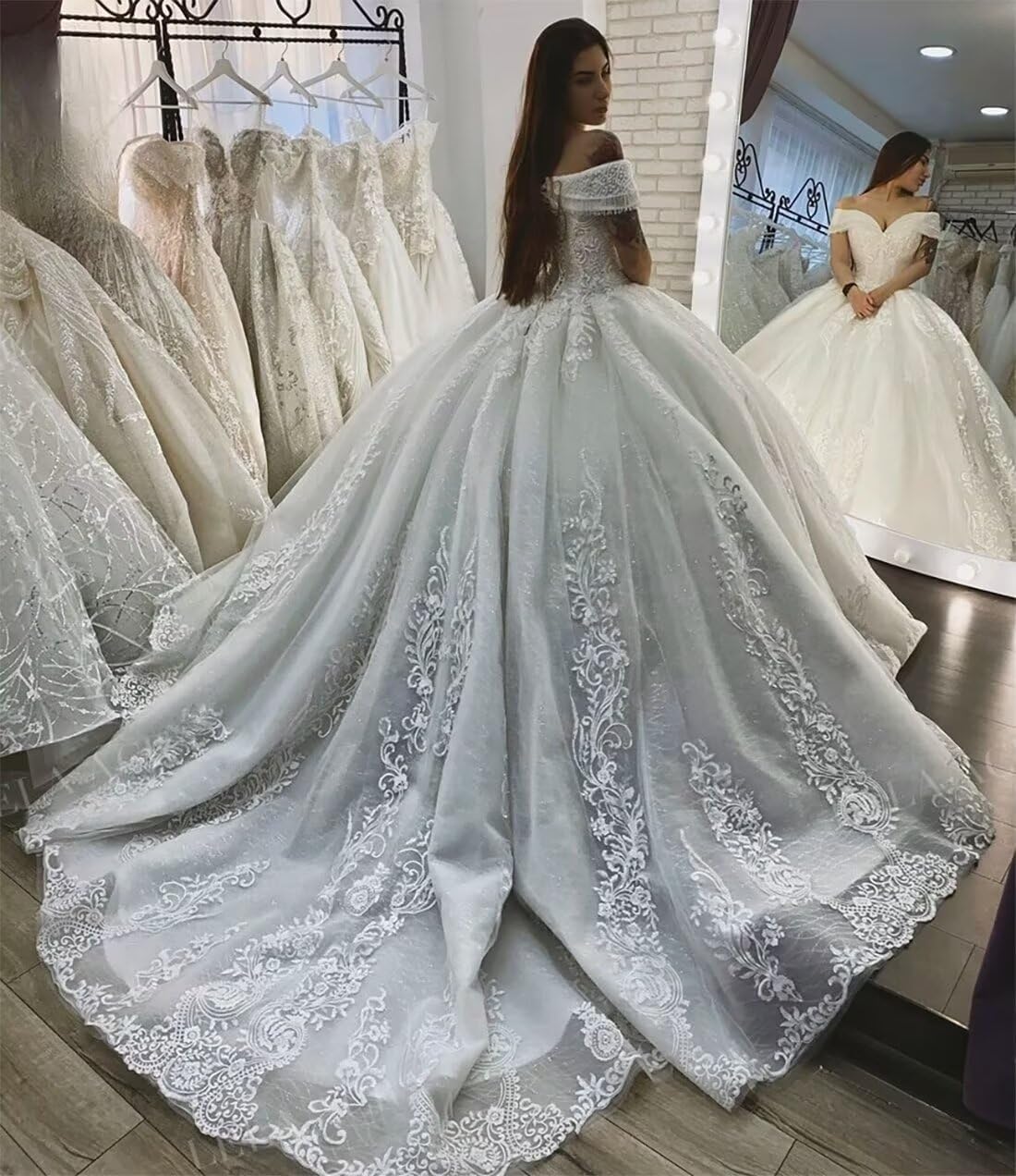 Zhangyo Off Shoulder Wedding Dresses with Train Puffy Lace Appliques Wedding Gown for Bride Princess Tulle Bridal Dress