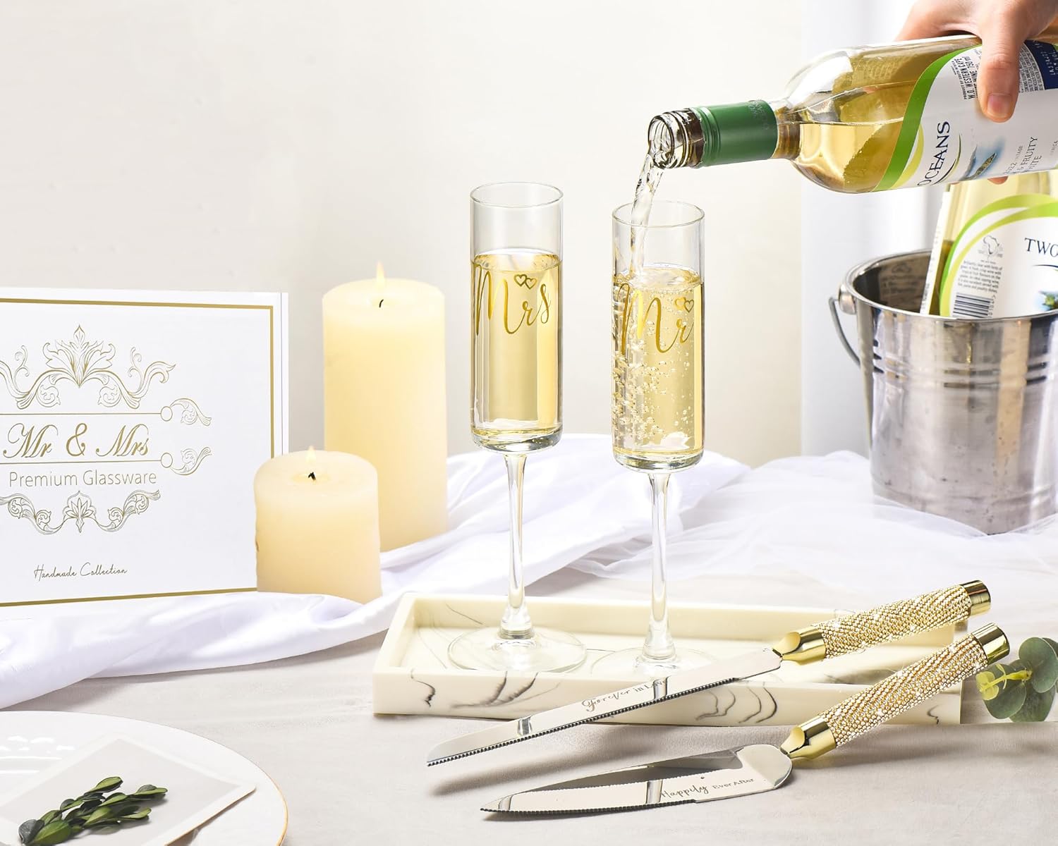 ROXBURGH Wedding Cake Knife and Server Set, Champagne Flutes, Gold Bride and Groom Toasting Glasses, Mr and Mrs Forks, Cake Cutting Set for Engagement
