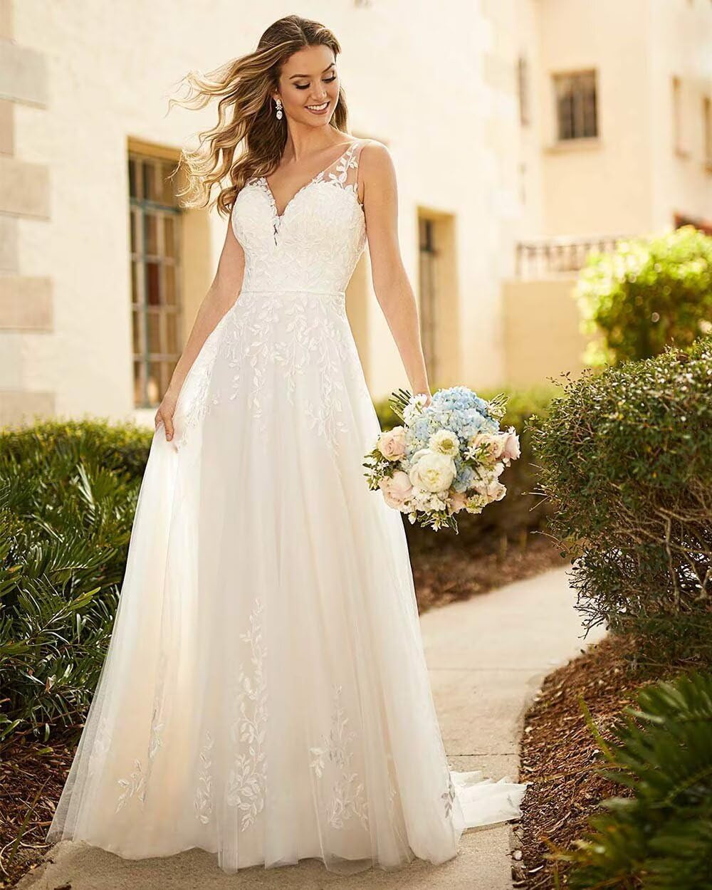 Womens’ Beach Wedding Dresses for Bride Vneck Lace Bridal Wedding Gowns for Bride