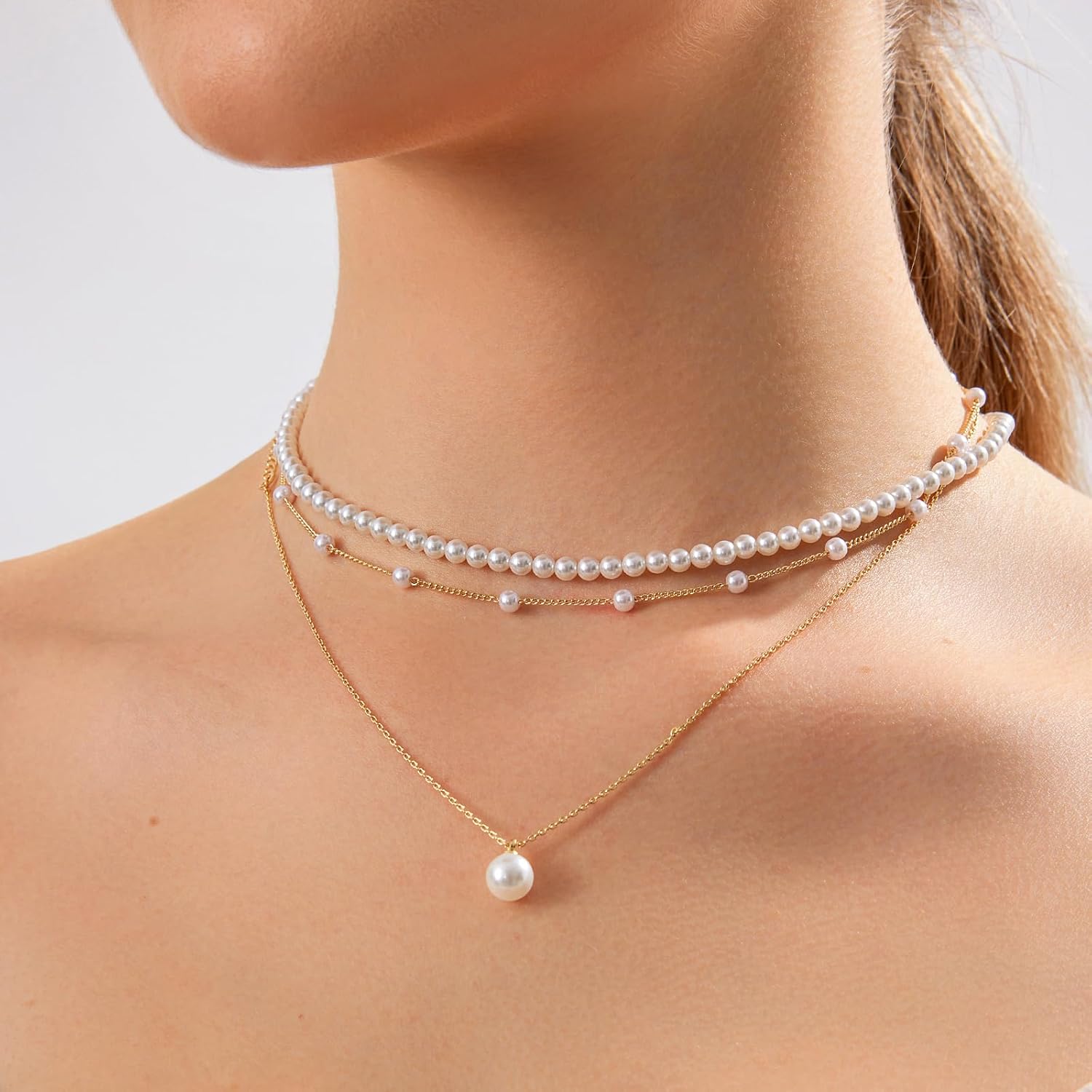 Zeffy Gold Pearl Necklace for Women, Dainty 14K Gold/Silve Plated Layered Pearl Choker Pearl Earrings Pearl Bracelets Wedding Trendy Gold Jewelry Set for Women Gifts