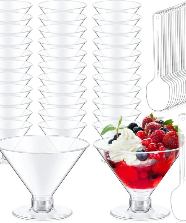 Yinkin 200 Cups and 200 Spoons Plastic Martini Glasses Disposable Cocktail Glasses Mini Martini Plastic Cups Dessert PVC Shot Unbreakable with Spoons for Weddings Party Wine Food (Clear,5 oz)