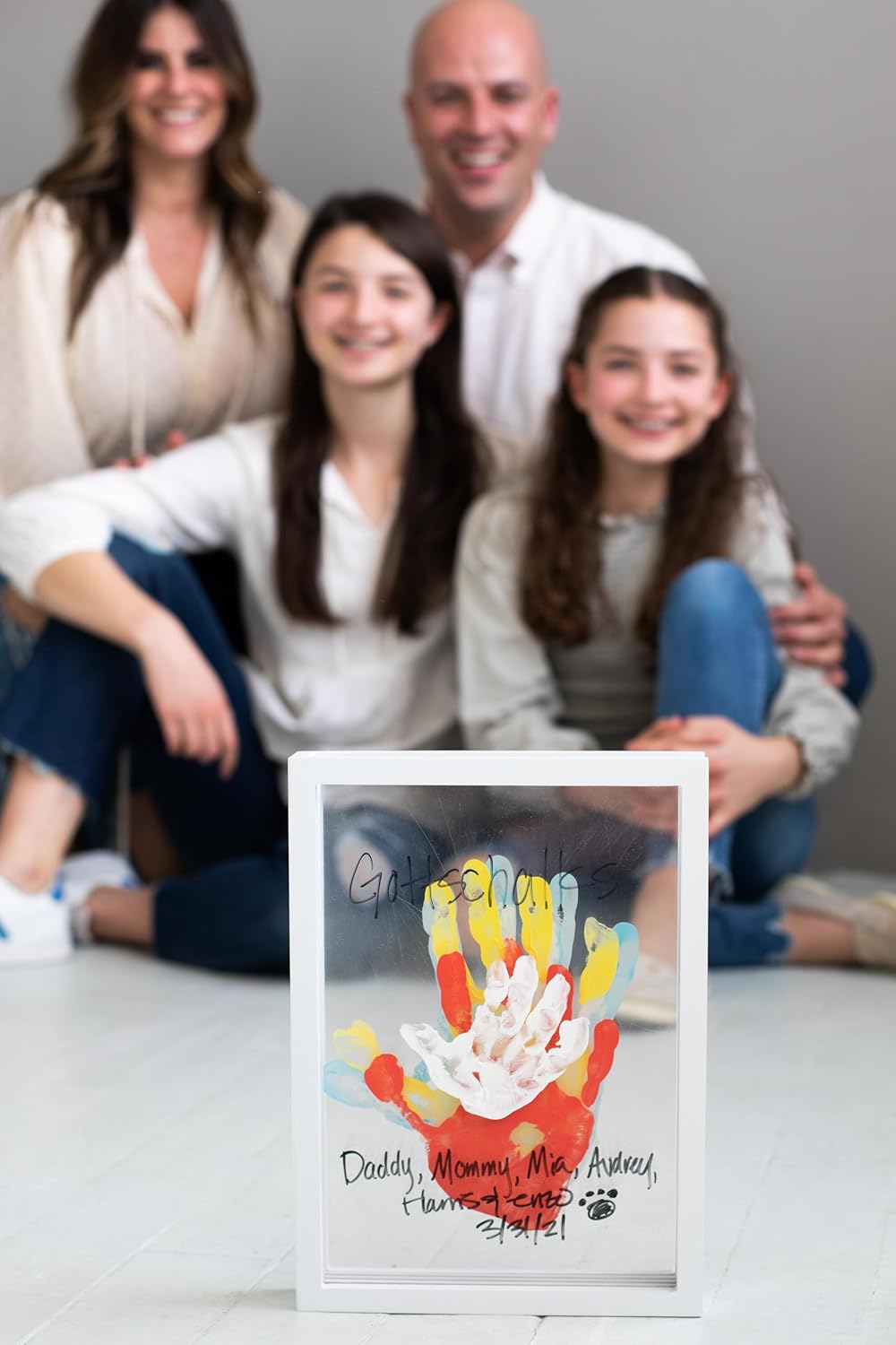 Pearhead Clear Family Handprint Frame, DIY Art Print Keepsake, Home Decor, Gift for New and Expecting Parents, 4 Paint Colors Included