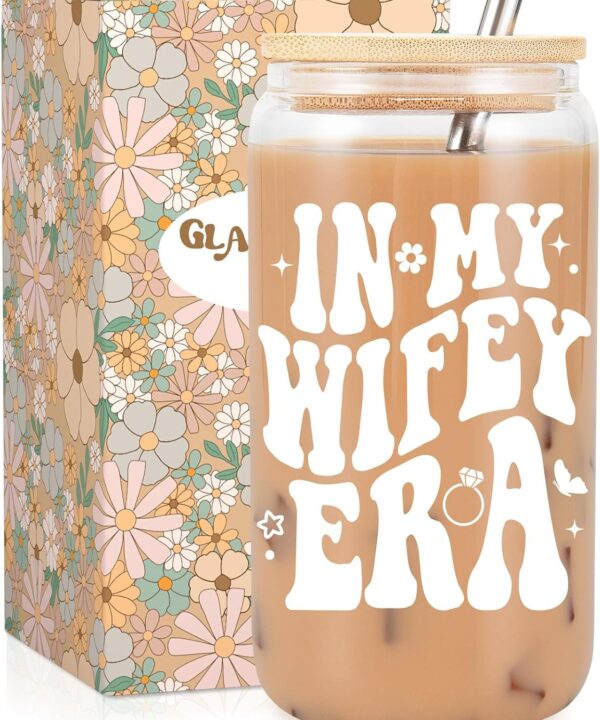 Fairy's Gift Wifey Era Cup, Wedding, Bride Gifts for Her, Bridal Shower, Engagement Gifts for Women, Couples, 16 oz Coffee Glass Cups w/Lids Straws, Bachelorette Presents for Bride to be, Future Mrs
