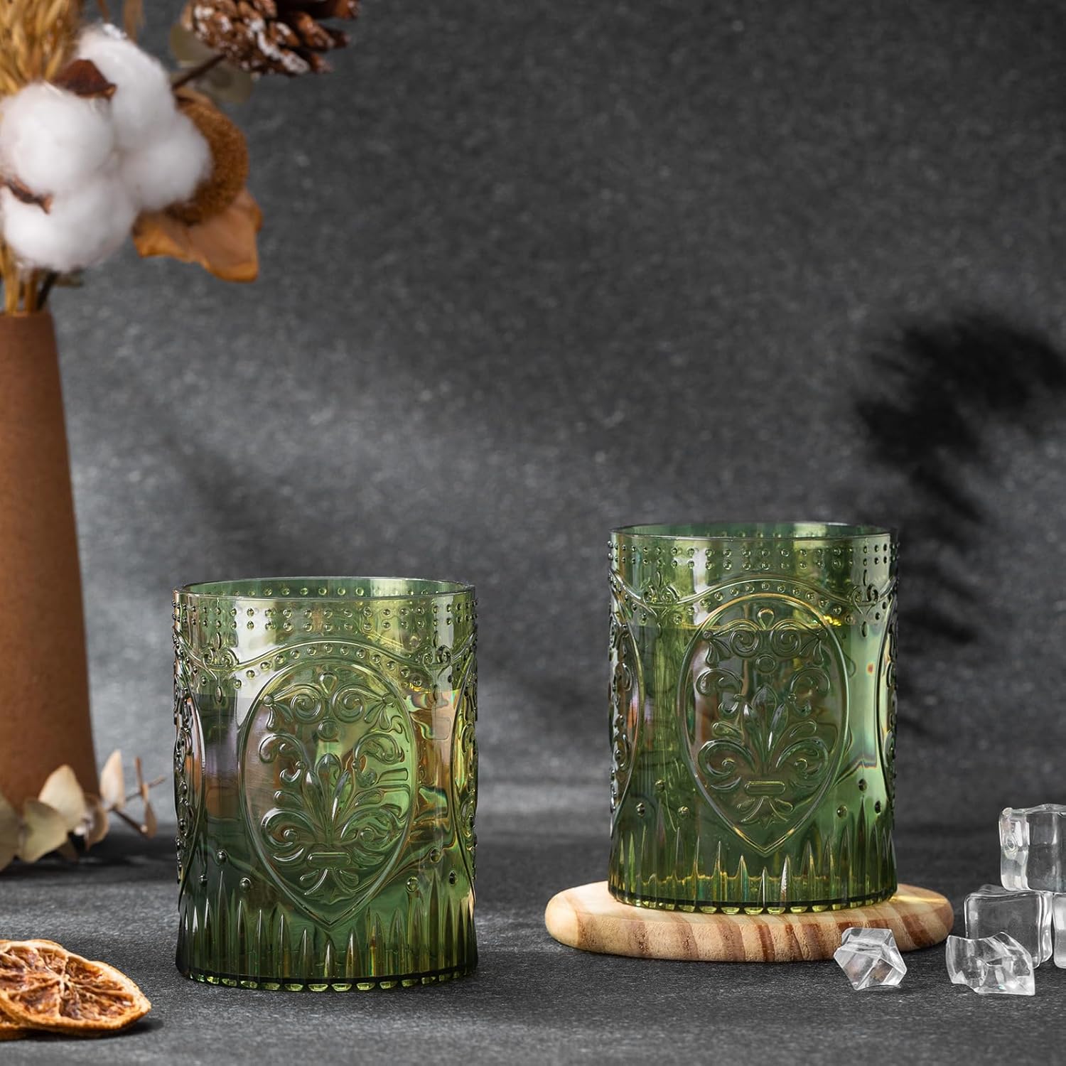 24 Plastic Vintage Drinking Glasses 8.5oz Stemless Retro Embossed Wine Glasses Shatterproof Reusable Cups for Baby Shower Wedding Reception Grand Event Party (Dark Green)