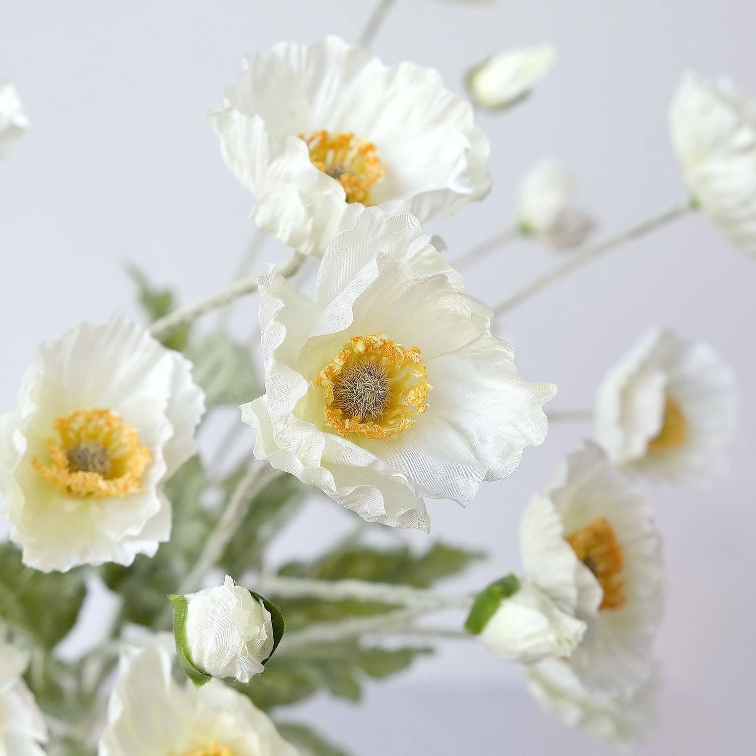 White Poppy Silk Flowers, 6pcs Lifelike Artificial Plants & Flowers, Faux Poppies Bouquet with Long Stems for Spring Kitchen Table Centerpiece Wedding Baby Shower Home Cemetery