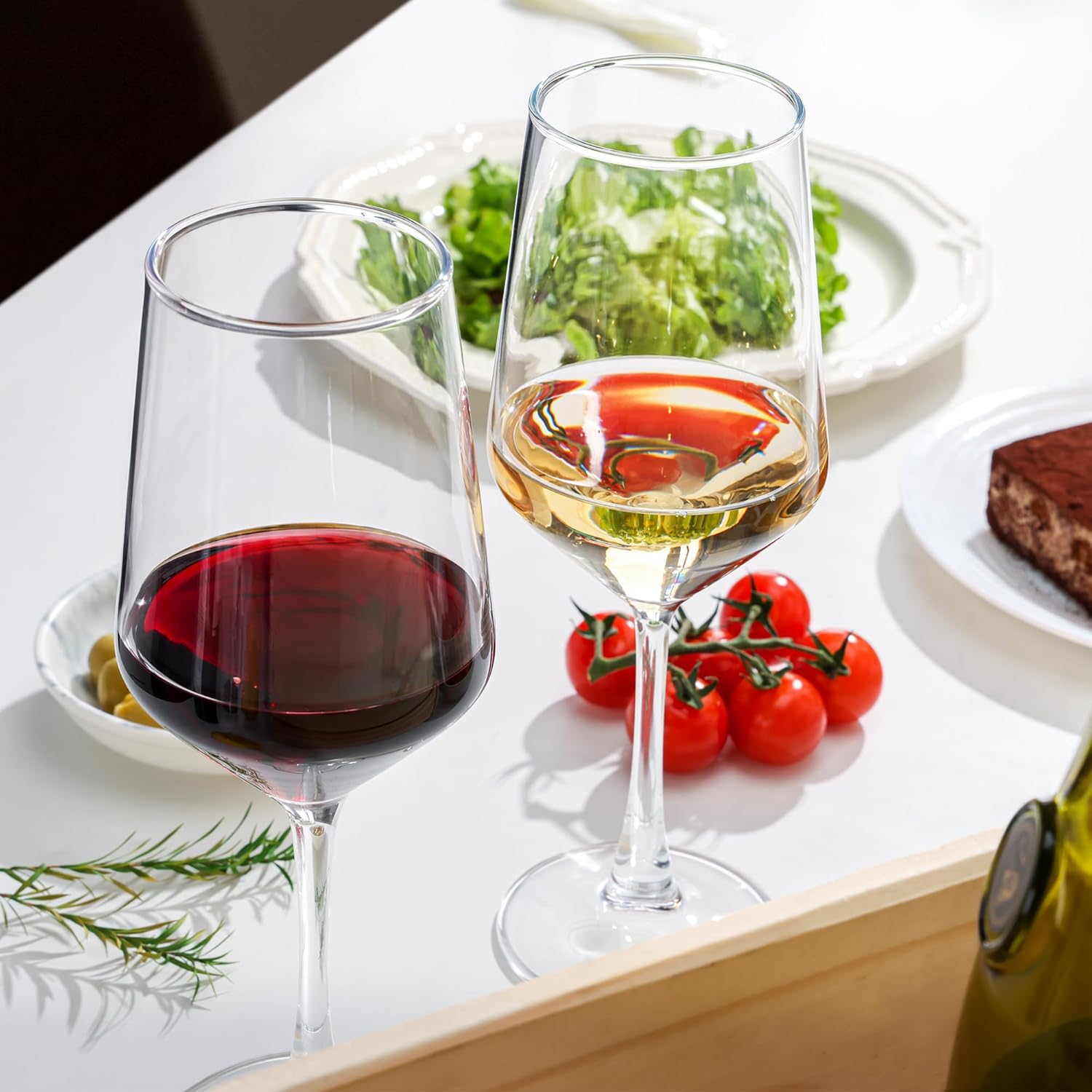 Wine Glasses Set of 4, 13.5oz Red White Wine Glasses,Lead-free Long Stem Wine Glasses for Home, Party, Wedding, Ideal Wine Accessories Gift,Clear