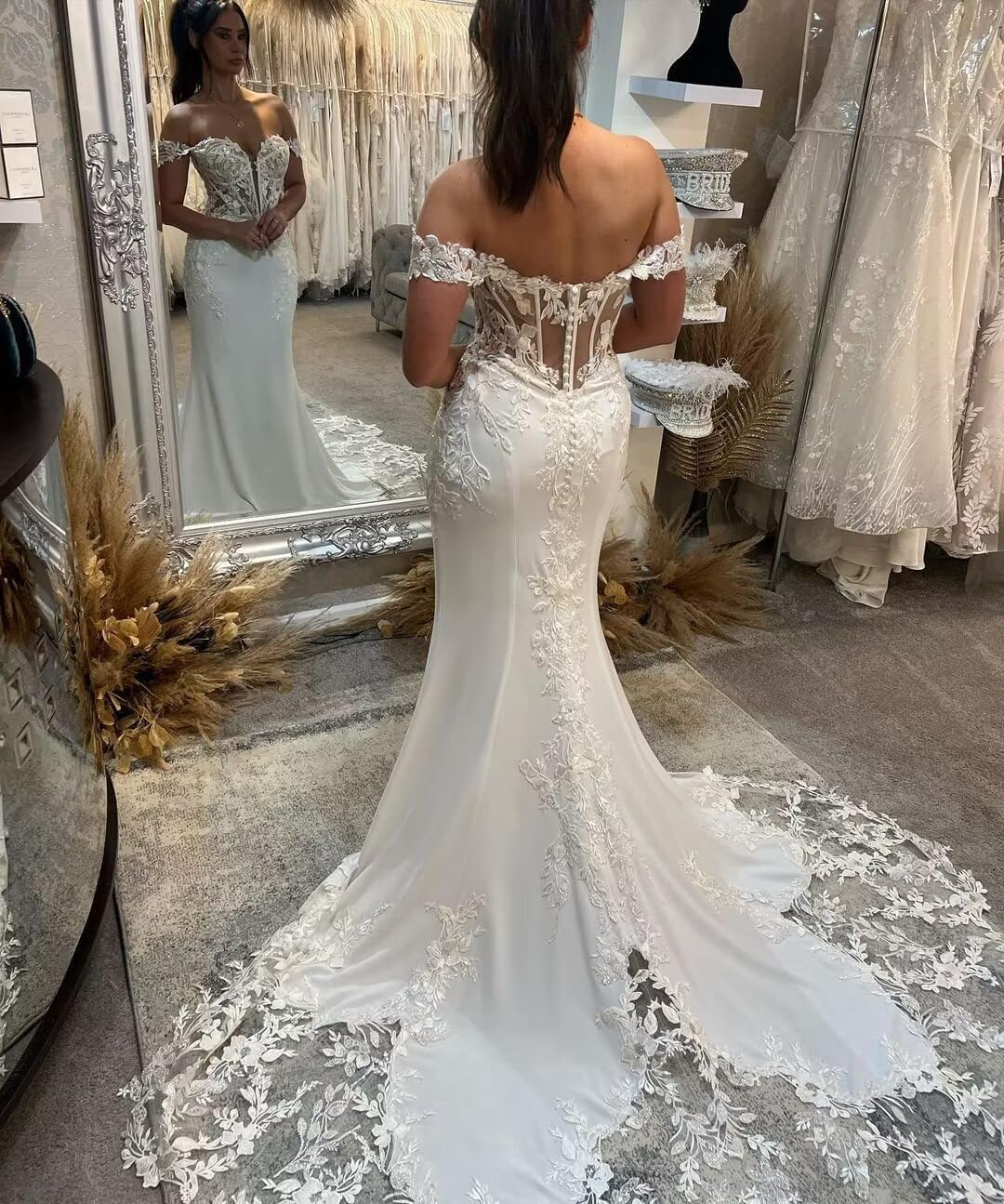 Wedding Dresses for Bride 2025 Lace Appliques Tulle Beach Bride Dress with Train He0199A