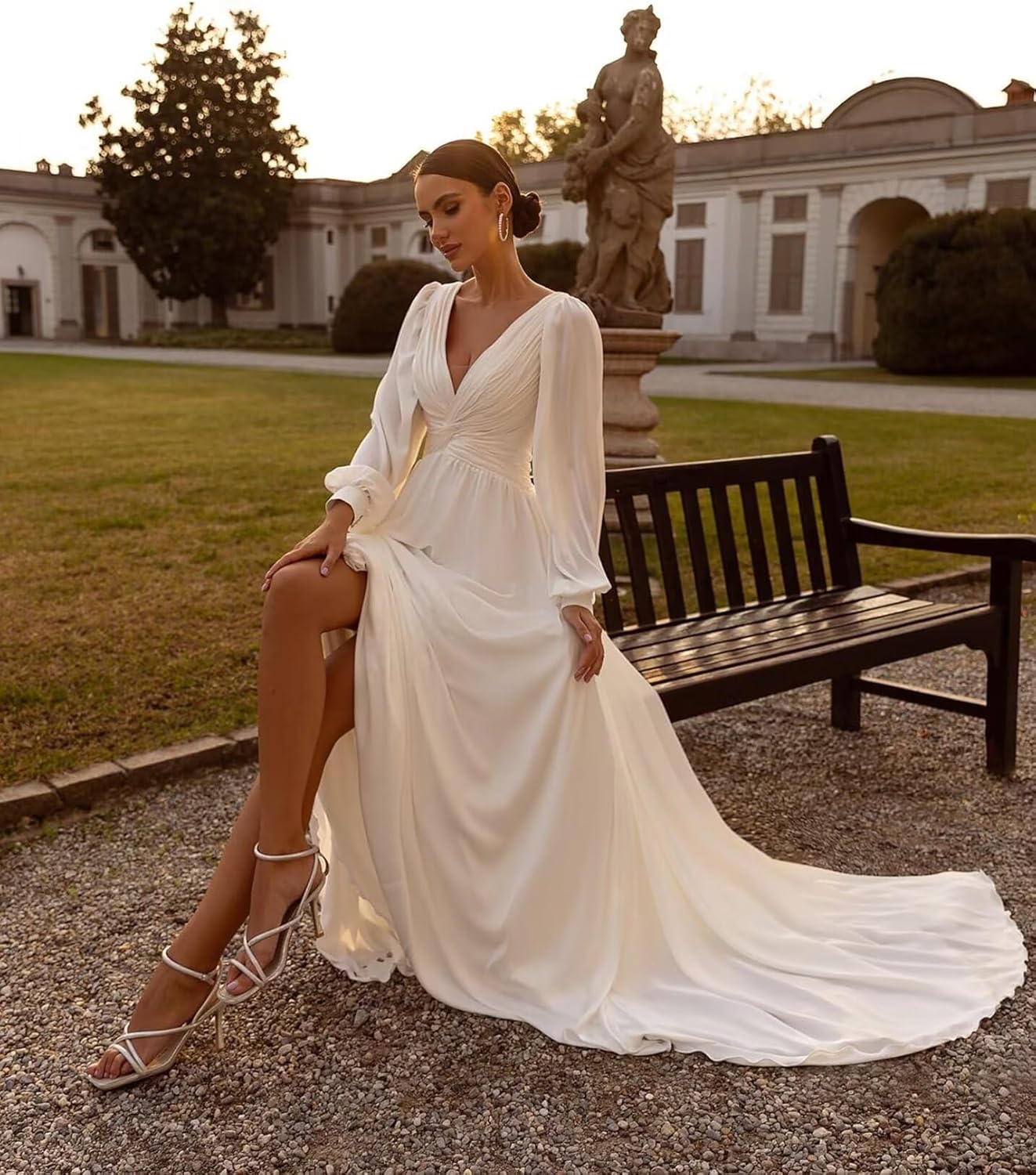 Mermaid Wedding Dresses for Bride Lace Appliques Tulle Beach Bride Dress LW05