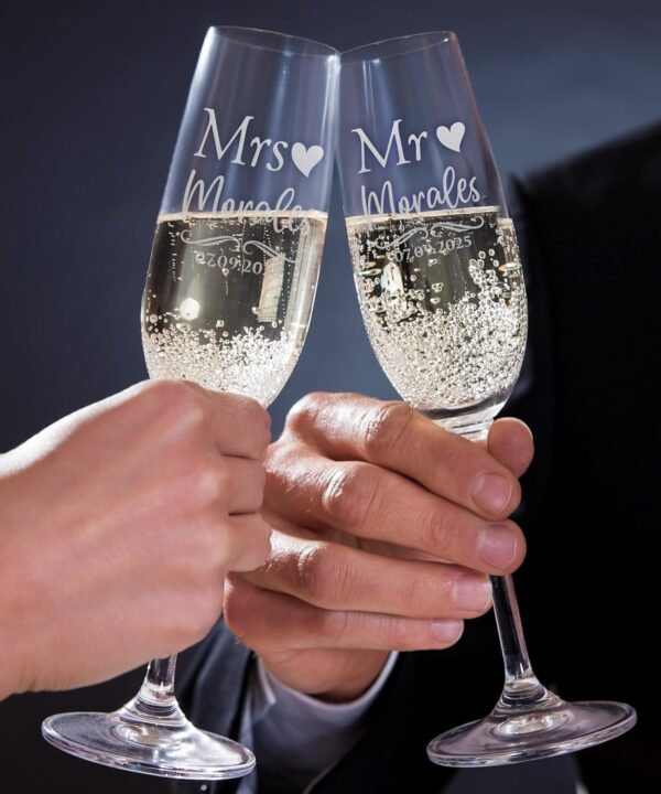 Set of 2 Personalized Champagne Flutes, Custom Engraved Toasting Glasses for Wedding, Anniversary, Bride & Groom, Couples, Laser Etched Elegant Flute Glasses for Celebrations & Gifts