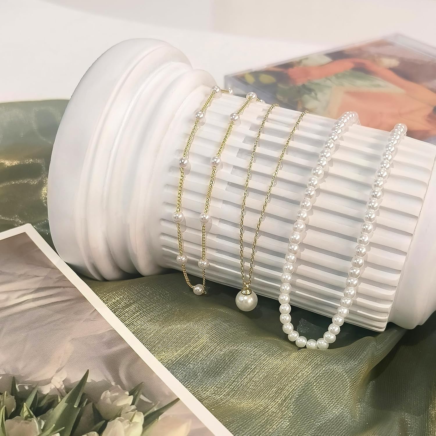 Zeffy Gold Pearl Necklace for Women, Dainty 14K Gold/Silve Plated Layered Pearl Choker Pearl Earrings Pearl Bracelets Wedding Trendy Gold Jewelry Set for Women Gifts