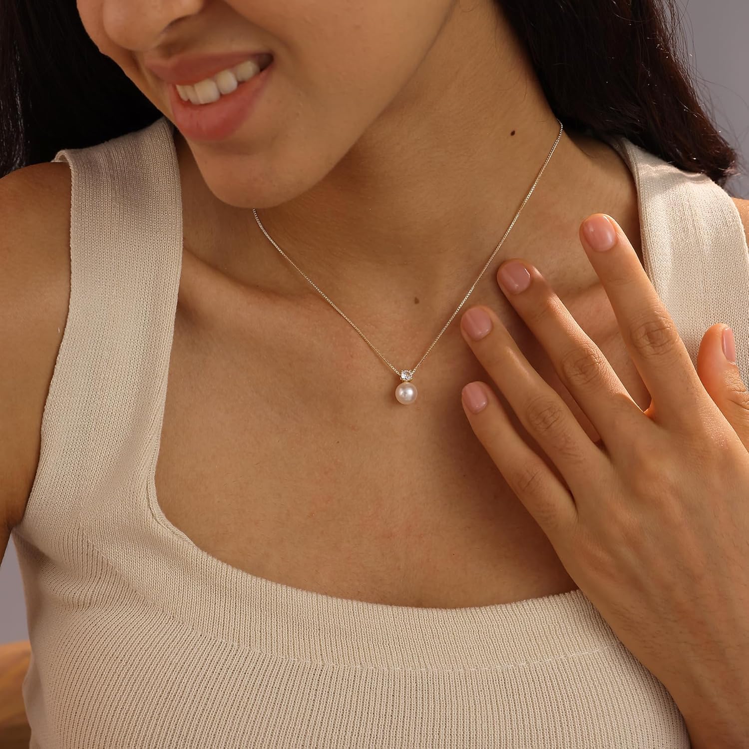 Pearl Necklaces for Women, Dainty Gold Necklace 14K Gold Plated Charm CZ Pearl Pendant Necklace Simple Gold Pearl Choker Necklaces for Women Trendy Wedding Womens Jewelry