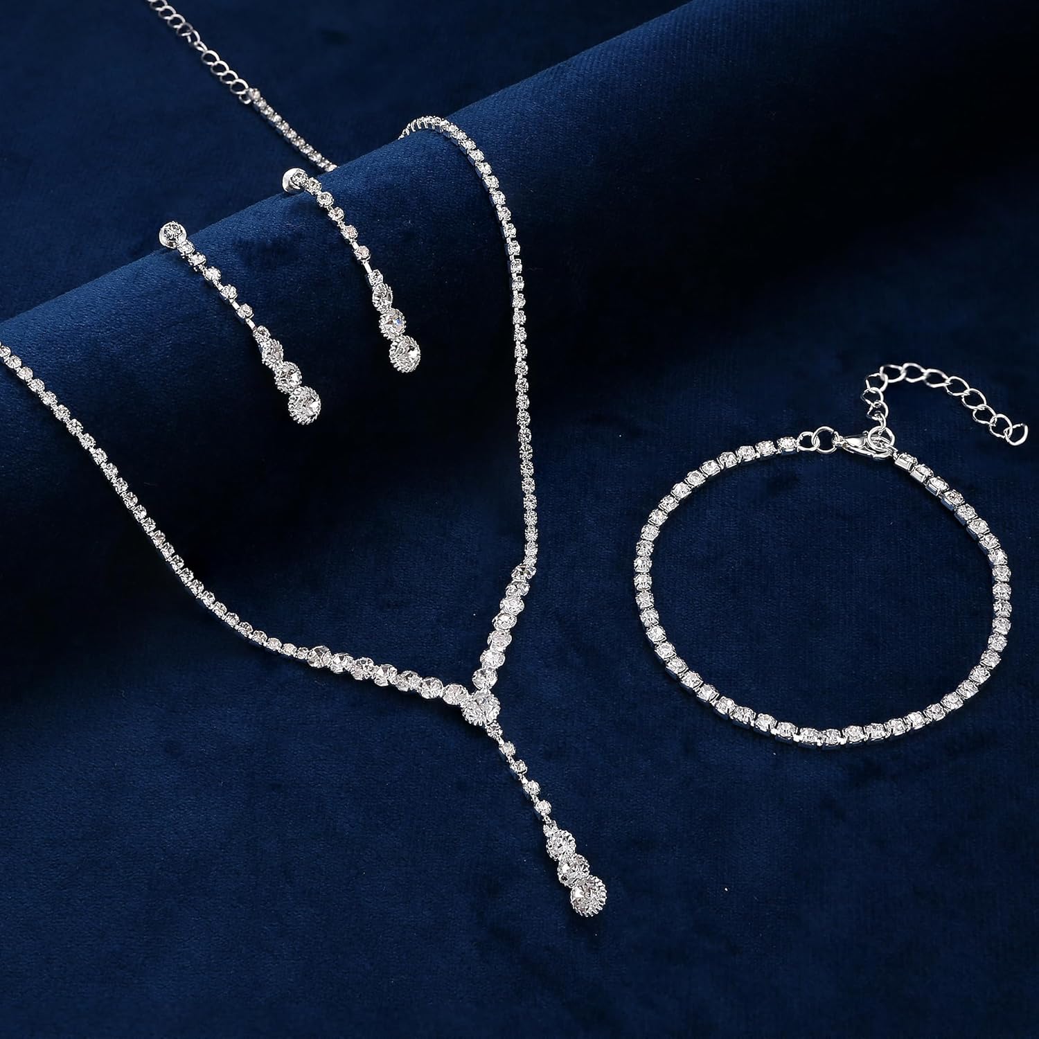 LOYALLOOK Crystal Silver Necklace and Earrings with Crystal Bracelet for Women Teardrop Dangle Earrings Rhinestone Necklace Bracelet for Bride Bridesmaid Crystal Bridal Wedding Party Jewelry Sets